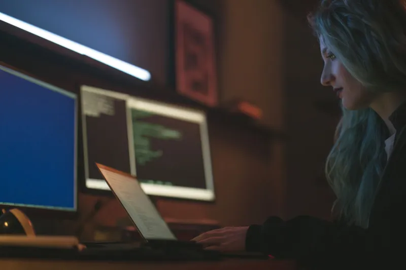 Your Next Coworker Doesn't Have a Text Editor: Life Inside the Agentic Coding Shift
